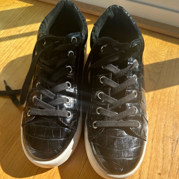 Steve Madden Bertie Platform Sneakers - Picture 8 of 8